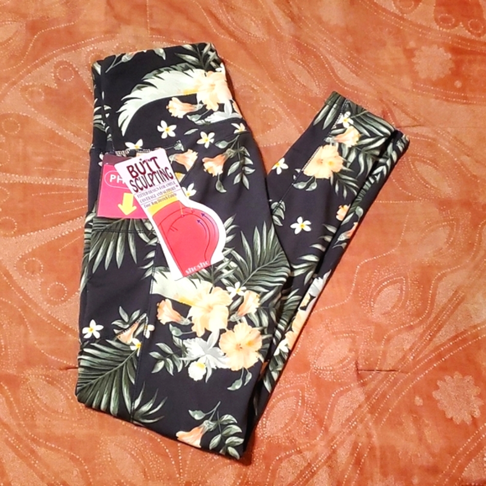 ShoSho Women's Medium Floral Ultimate Tummy Control & Butt Sculpting Leggings